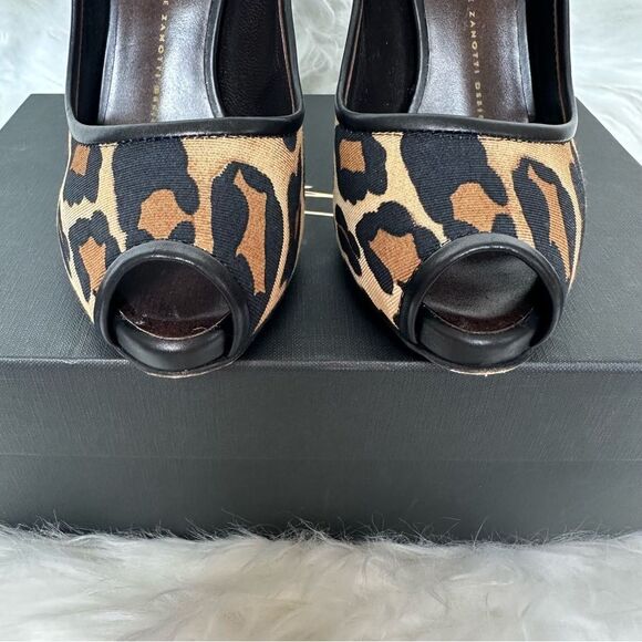 Giuseppe Zanotti Pumps - Picture 3 of 11